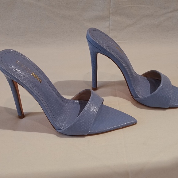 Cornflower Blue Heels - Picture 2 of 5